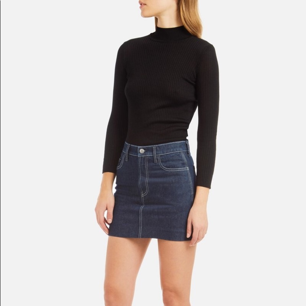 Jordache Denim Rinse Mini Skirt (BRAND NEW)